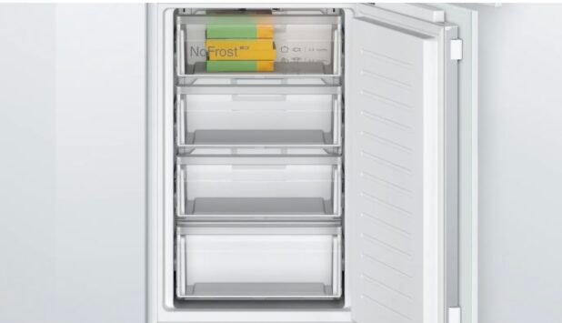 Bosch KIN85NFE0G Series 2 Integrated 50/50 Fridge Freezer - Image 2