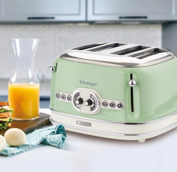 Ariete AR5604 Vintage 4 Slice Toaster - Green - Image 3