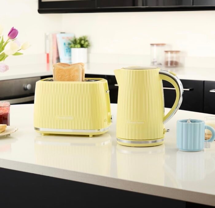 Russell Hobbs RH7363 2 Slice Eden Toaster - Lemon - Image 3